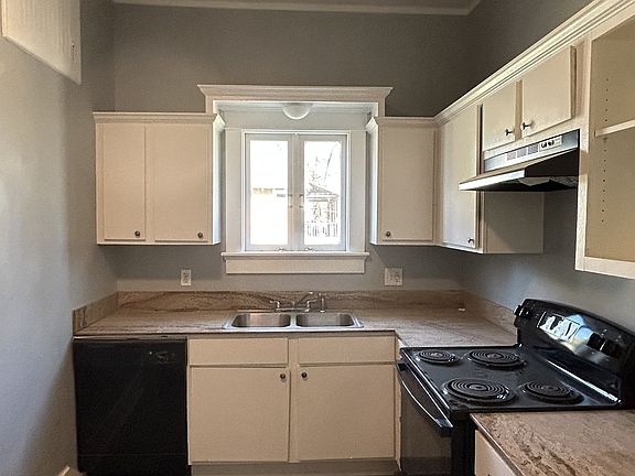 3rd image of 1601 Hanger St Unit A