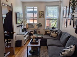 81 Joy St APT 3, Boston, MA 02114