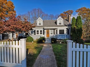 33 Ash Rd, Norwood, MA 02062