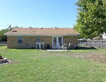 2nd image of 408 Myra Lou Ave