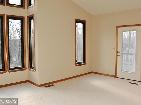 4th image of 6531 Walter Dr