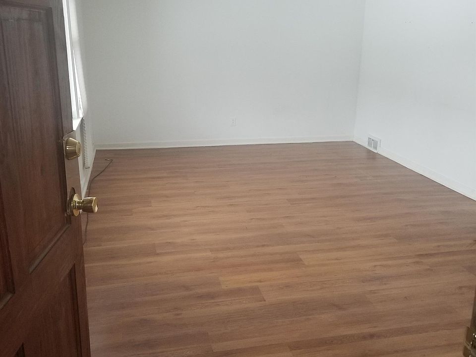 1st image of 182 Bickford Ave