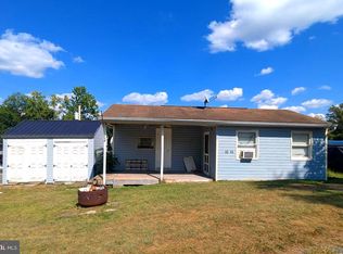 41 Ranger Rd, Falling Waters, WV 25419