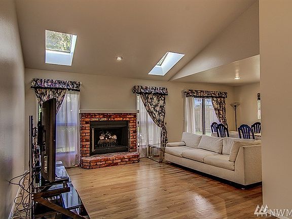 2nd image of 5804 154th Ave NE