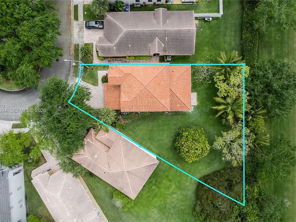 1st image of 1282 NW 171st Ter