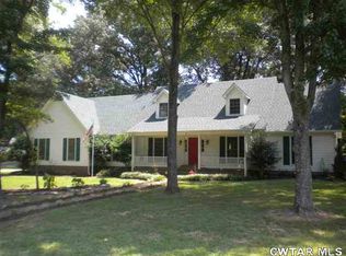 8 Gooden Cv, Jackson, TN 38305