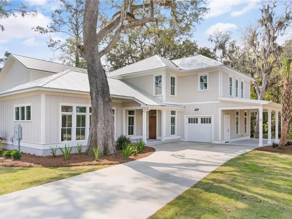 13 Oyster Ln, Saint Simons Island, GA 31522