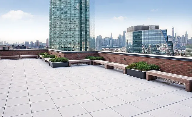 Rented by The Agency | media 5