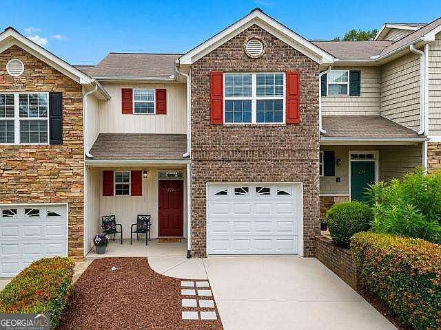 1st image of 226 Derby Ct