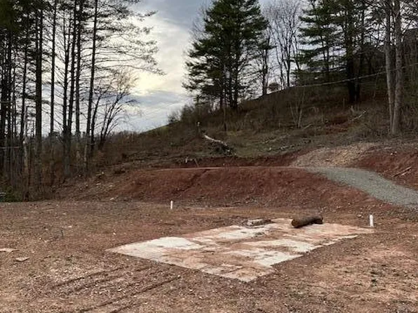 223 Cressview Rd, Mountain City, TN 37683