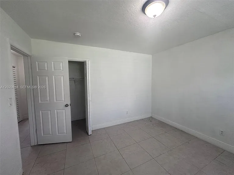2806 SW 35th Ave #1 — Photo 20
