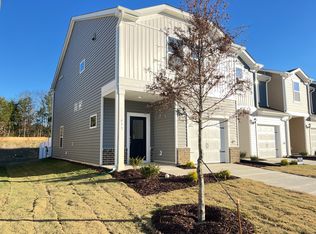 633 Rolling Fields Dr, Graham, NC 27253