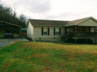 567 Charles St, Clintwood, VA 24228