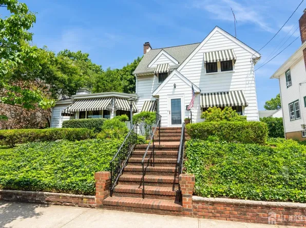 217 New York Ave, New Brunswick, NJ 08901