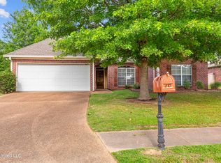 217 Calhoun Dr, Madison, MS 39110