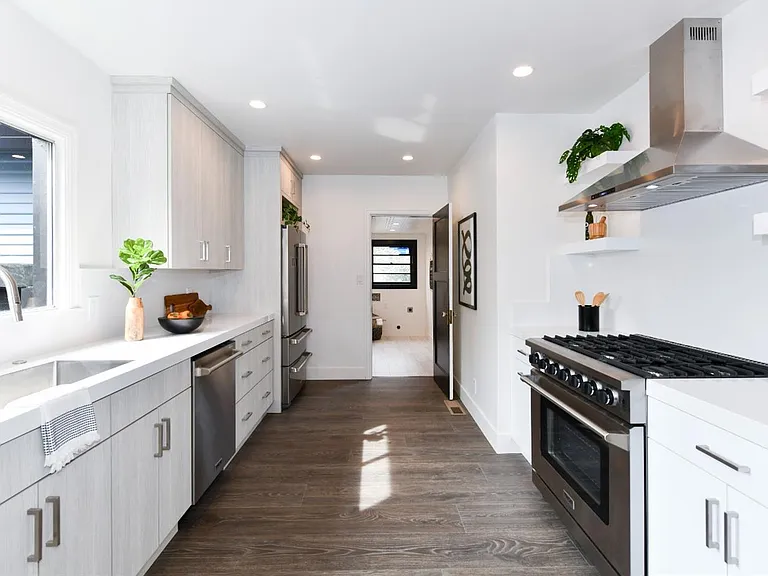 1509 Banks Ave — Photo 15