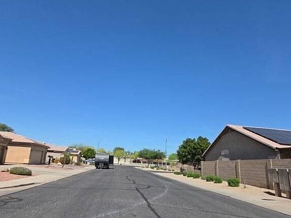 5th image of 14356 N 148th Ln