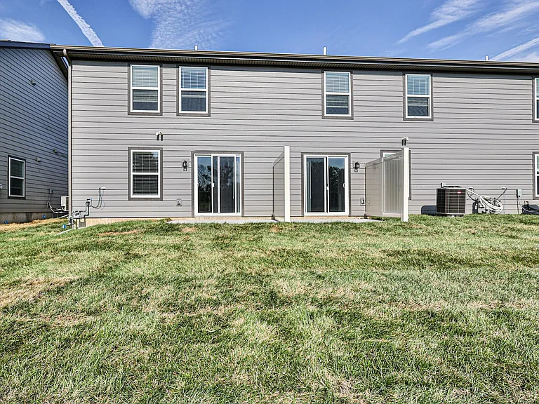 Greystone Townhomes — Photo 39