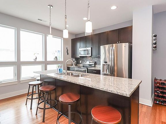 5th image of 1261 W 75th St #D