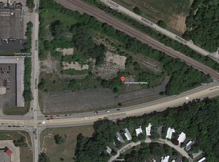 4220 Northwest Hwy, Crystal Lake, IL 60014