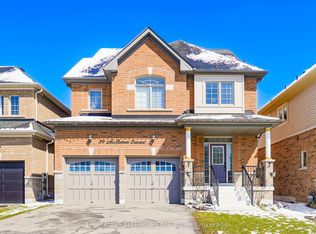 39 McRoberts Cres, Clarington, ON