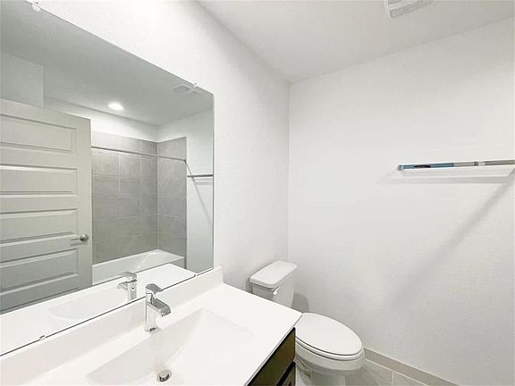 4th image of 4010 Andreas Meadow Ln