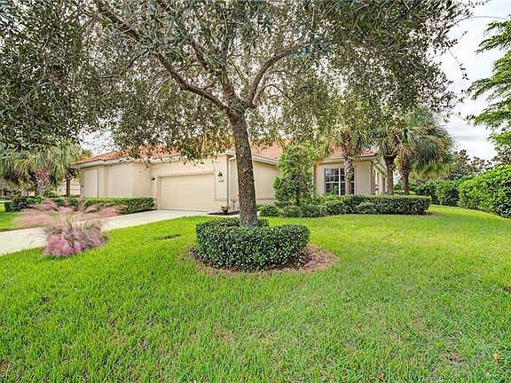 2nd image of 2628 Wax Myrtle Ct