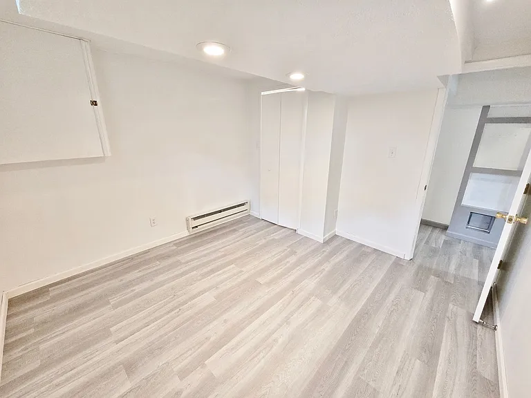 125 Grant Dr — Photo 25