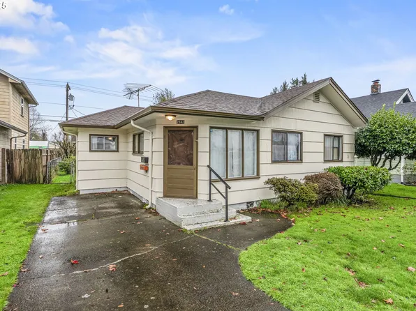 2843 Hemlock St, Longview, WA 98632