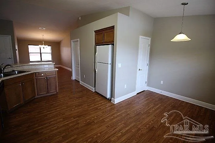 9687 Laramie Dr — Photo 7