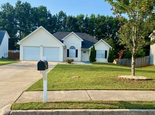 484 Harvick Cir, Stockbridge, GA 30281