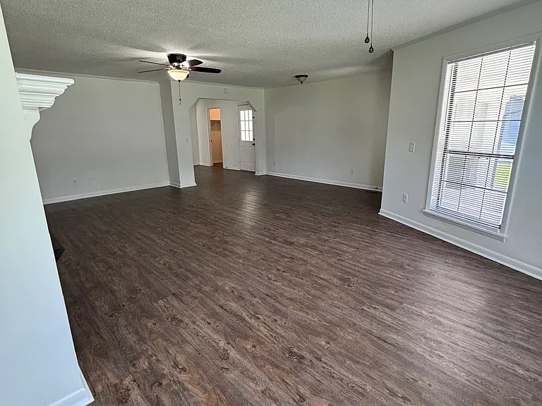 2109 Dialsdale Dr SW — Photo 17