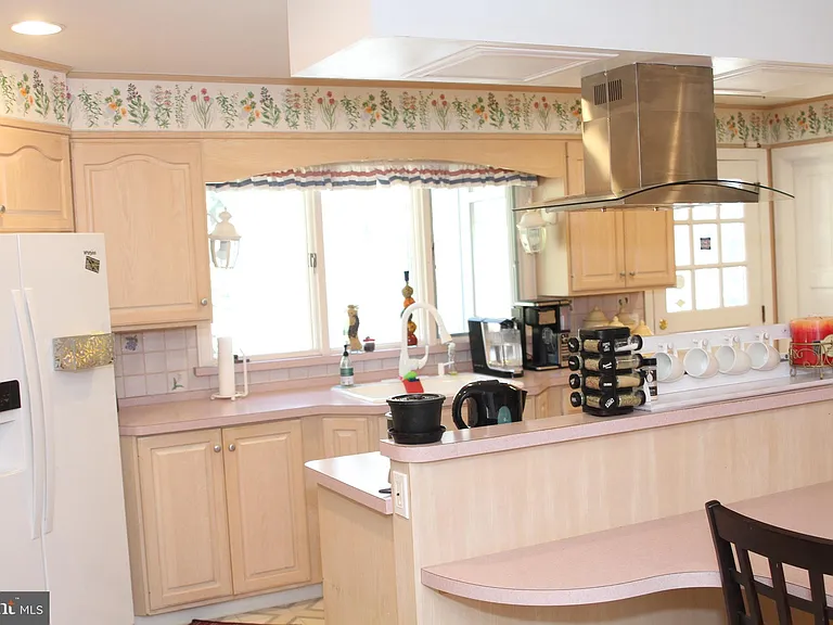 600 Glenside Rd — Photo 36