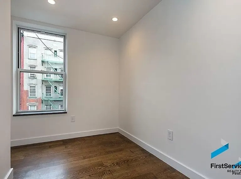 509 E 5th St #2A — Photo 4