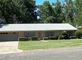 3211 Restview St, Longview, TX 75605