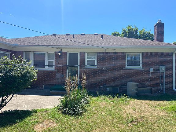 2nd image of 11185 Lillian Ave