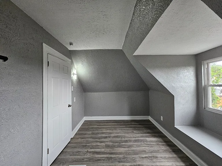 1609 Methyl St #2 — Photo 11