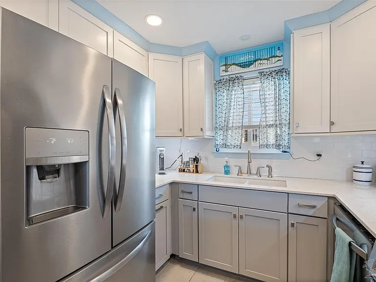 14100 River Rd #327B — Photo 24