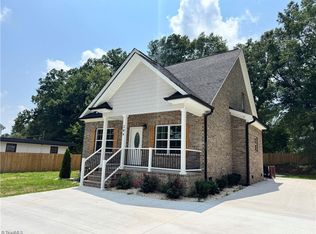 204 Guerrant St, Greensboro, NC 27401