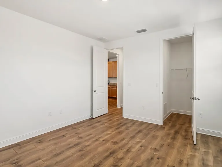 10388 Bragg Aly — Photo 6