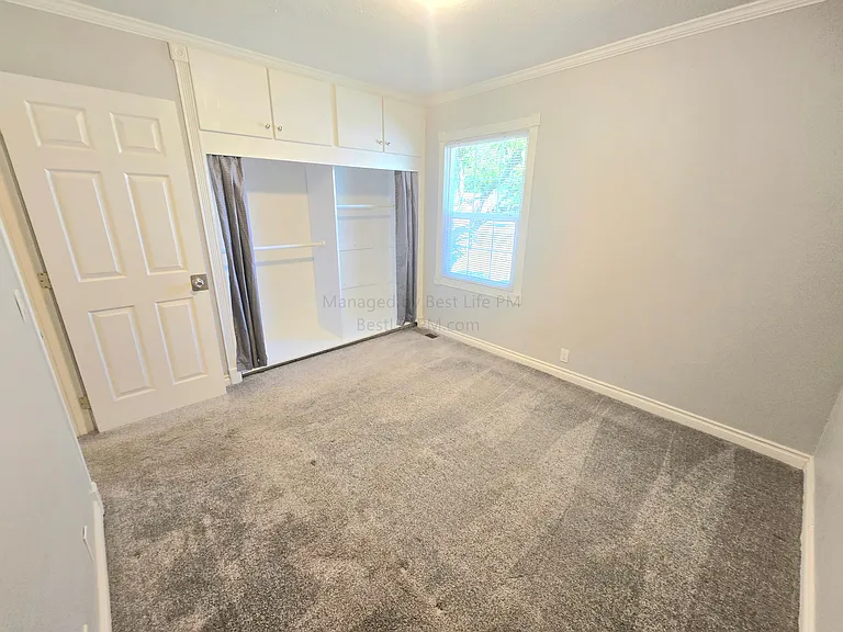 114 SE 218th Ave — Photo 33
