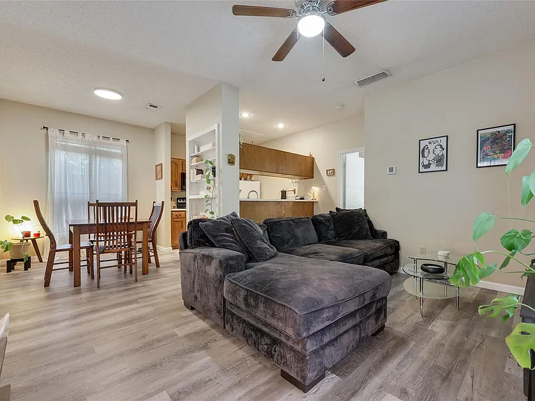 3011 Fruth St #101 — Photo 3