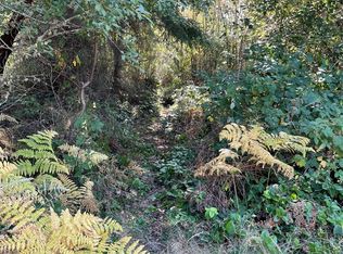 1301 Woodland Dr, Port Townsend, WA
