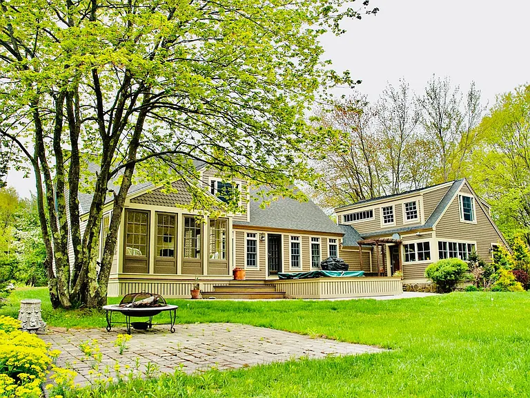 12 Chapman Ln #ID1532204P — Photo 34