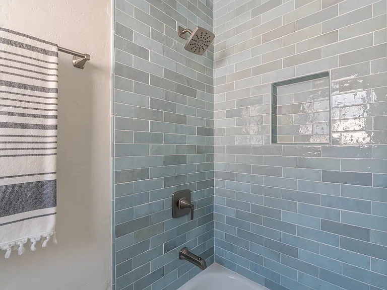 550 Calle Santa Rosa — Photo 30