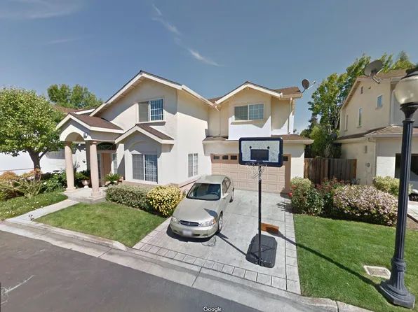 533 Devonshire Ct, Mountain View, CA 94043