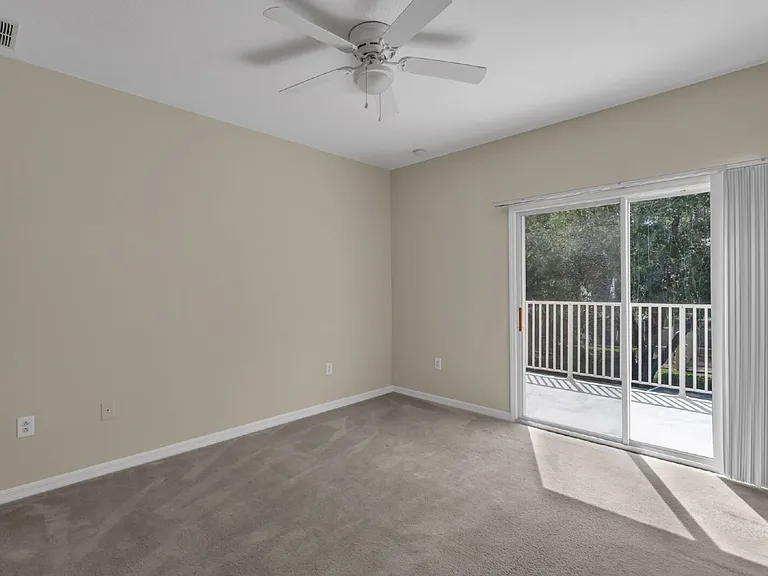 1413 Retreat Cir — Photo 21