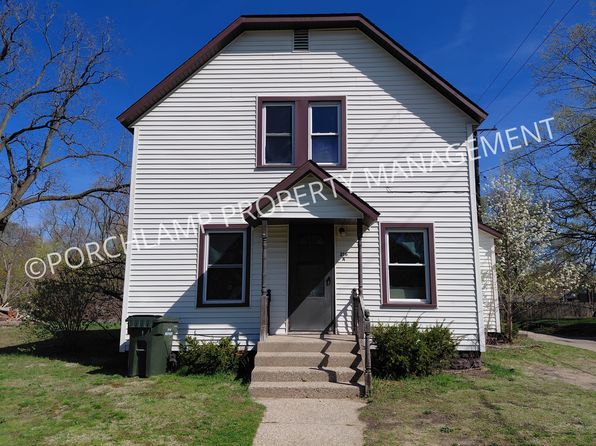 216 W Grand Ave #B