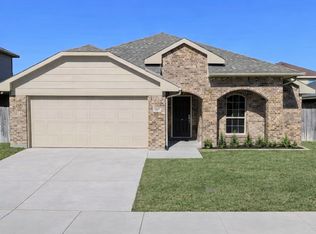 2829 Pacifico Way, Fort Worth, TX 76111