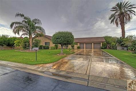 4th image of 79665 Kingston Dr